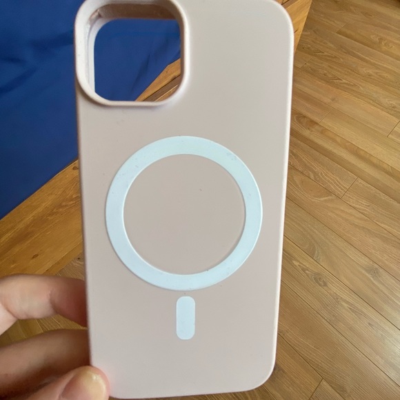 Iphone 12 Case - Picture 2 of 6